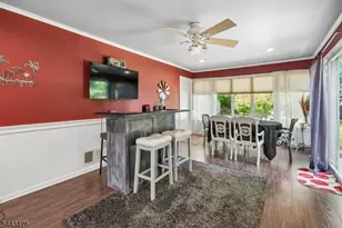 203 Dorchester St, Hanover Township, NJ 07981 - Photo 8