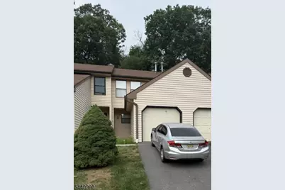 115 Sequoia Court, Raritan Township, NJ 08822 - Photo 2