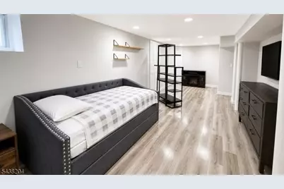 63 Princeton St, Clifton, NJ 07014 - Photo 18