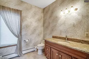 88 Van Blarcom Ln, Wyckoff Township, NJ 07481 - Photo 14
