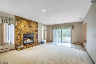88 Van Blarcom Ln, Wyckoff Township, NJ 07481 - Photo 8