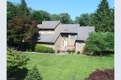 88 Van Blarcom Ln, Wyckoff Township, NJ 07481 - Photo 1