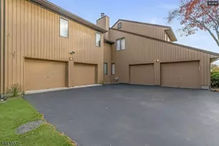 88 Van Blarcom Ln, Wyckoff Township, NJ 07481 - Photo 30