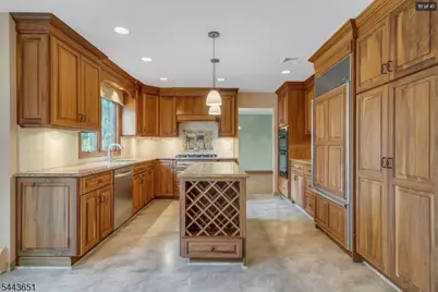 88 Van Blarcom Ln, Wyckoff Township, NJ 07481 - Photo 10