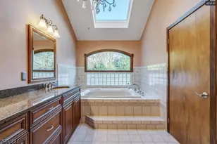 88 Van Blarcom Ln, Wyckoff Township, NJ 07481 - Photo 18
