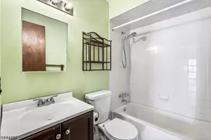 2 Squaw Valley Ct, Vernon, NJ 07462 - Photo 10