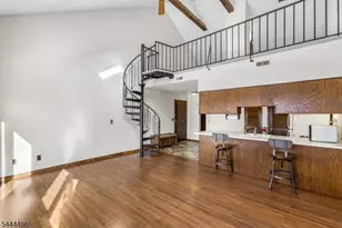 2 Squaw Valley Ct, Vernon, NJ 07462 - Photo 8