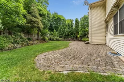 16 Woodland Ter, Bloomsbury, NJ 08804 - Photo 2