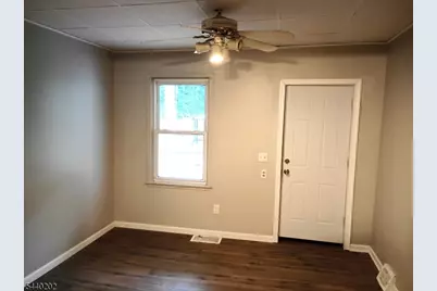 639 S Main St, Phillipsburg, NJ 08865 - Photo 4