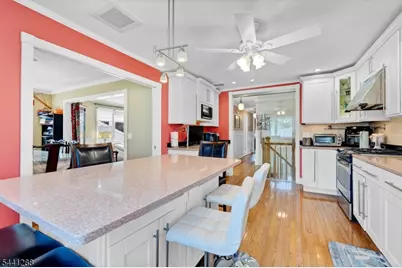 111 Walton Ave, Union Township, NJ 07083 - Photo 12