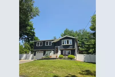 19 Selma Blvd, Chester, NJ 07869 - Photo 2