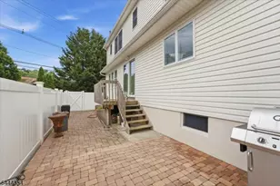 580 Center St, Kenilworth, NJ 07033 - Photo 34