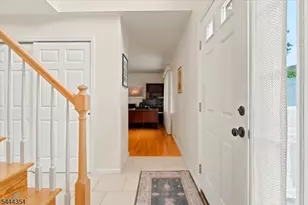 580 Center St, Kenilworth, NJ 07033 - Photo 6