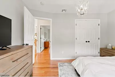 580 Center St, Kenilworth, NJ 07033 - Photo 28