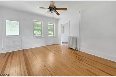 59 Main St, Peapack Gladstone Boro, NJ 07977 - Photo 4