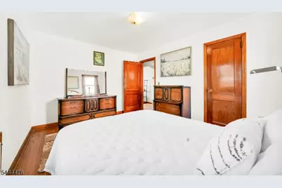 95 E 7th St, Clifton, NJ 07011 - Photo 10