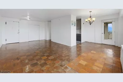275 Prospect St #14B, East Orange, NJ 07017 - Photo 4