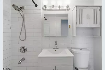 275 Prospect St #14B, East Orange, NJ 07017 - Photo 22