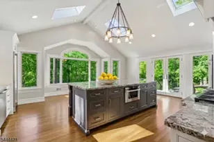 5 Winding Way, Saddle River, NJ 07458 - Photo 8