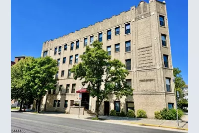 787 Summit Ave #11, Jersey City, NJ 07307 - Photo 1