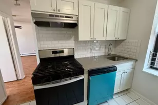 787 Summit Ave, Jersey City, NJ 07307 - Photo 8