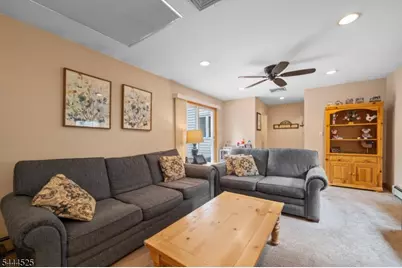 304 Washington Ave, Clifton, NJ 07011 - Photo 2