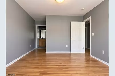 10 Dina Ln, Franklin Township, NJ 08873 - Photo 10