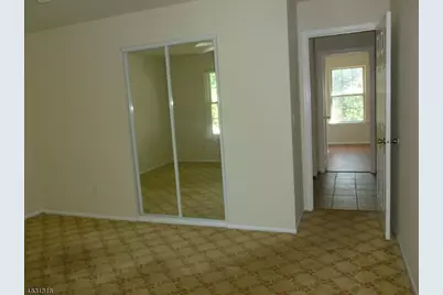 408 Hawkshead Way, Franklin Township, NJ 08873 - Photo 18