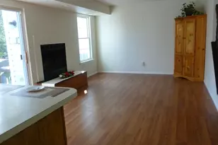 408 Hawkshead Way, Franklin Township, NJ 08873 - Photo 4