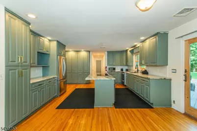52 Tower Hill Ln, Kinnelon, NJ 07405 - Photo 12