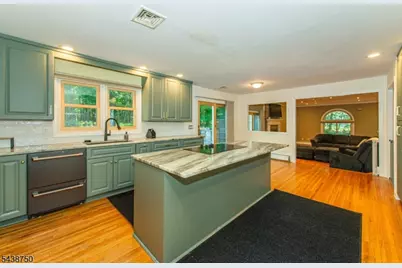 52 Tower Hill Ln, Kinnelon, NJ 07405 - Photo 14