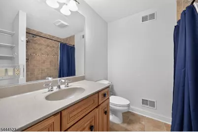 721 Ringwood Ave, Pompton Lakes, NJ 07442 - Photo 18