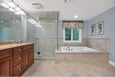 721 Ringwood Ave, Pompton Lakes, NJ 07442 - Photo 10