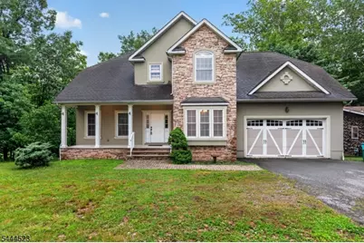 721 Ringwood Ave, Pompton Lakes, NJ 07442 - Photo 1