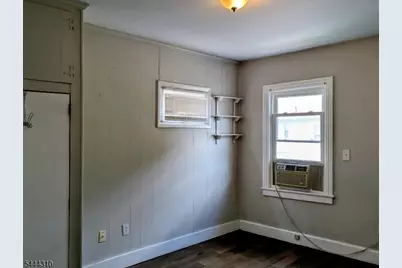 13 Lewis St, Phillipsburg, NJ 08865 - Photo 6