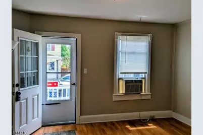 13 Lewis St, Phillipsburg, NJ 08865 - Photo 2