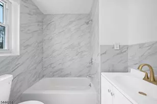 80 Wayne Ave, Paterson, NJ 07522 - Photo 16