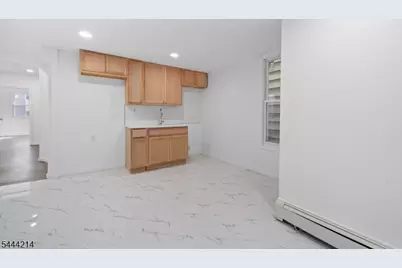 80 Wayne Ave, Paterson, NJ 07522 - Photo 10