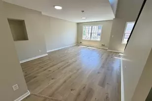 16 E Kinney St, Newark, NJ 07102 - Photo 12