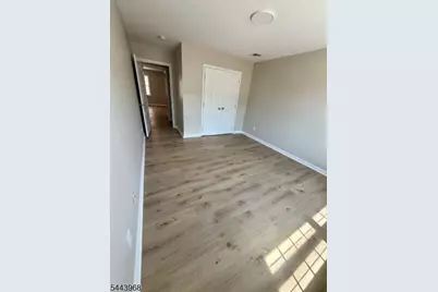 16 E Kinney St, Newark, NJ 07102 - Photo 24