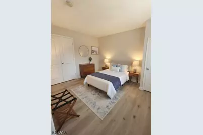 16 E Kinney St, Newark, NJ 07102 - Photo 4