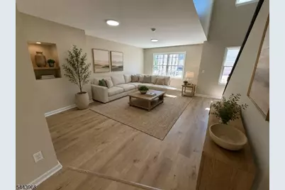 16 E Kinney St, Newark, NJ 07102 - Photo 4