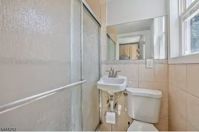 9 Vreeland Ave #4, Passaic, NJ 07055 - Photo 6