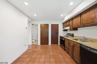 490 Auten Rd #4C, Hillsborough Township, NJ 08844 - Photo 20