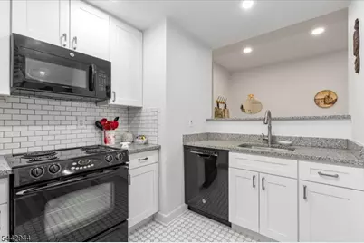 515 Trinity Pl #1GN, Westfield, NJ 07090 - Photo 10