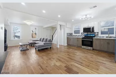 64 Willoughby St, Newark, NJ 07112 - Photo 6