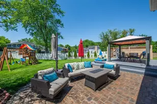 7 Wolf Pl, Parsippany, NJ 07054 - Photo 18