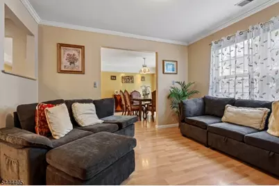 3 Letts Ct, Sayreville Boro, NJ 08872 - Photo 10