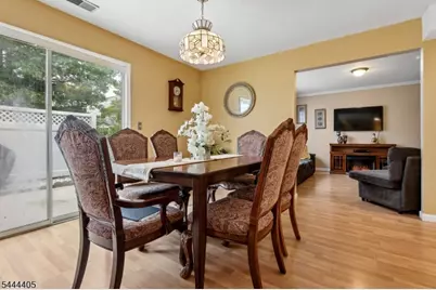 3 Letts Ct, Sayreville Boro, NJ 08872 - Photo 6