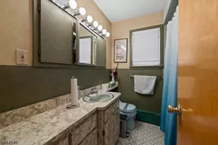 81 Huron Ave, Clifton, NJ 07013 - Photo 8